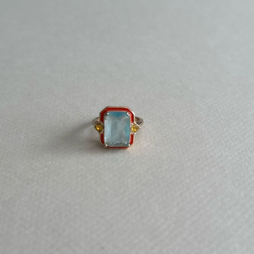 Elegant Blue and Gold Ring - Picture 3 of 4